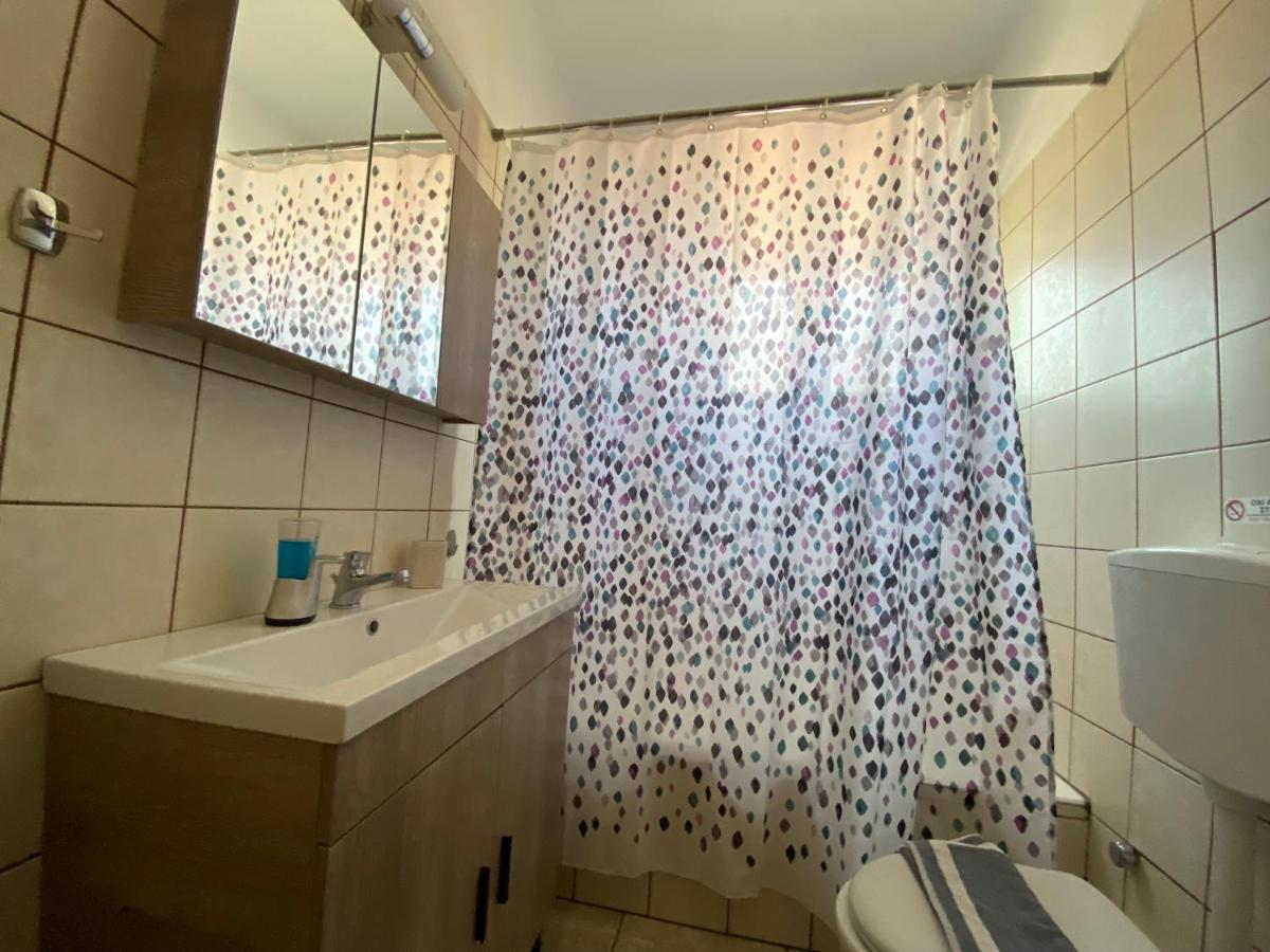 Cozy And Quiet Mini City Apartment Tríkala Екстериор снимка