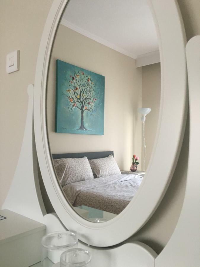 Cozy And Quiet Mini City Apartment Tríkala Екстериор снимка